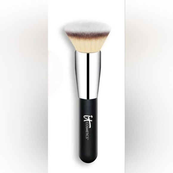 IT Cosmetics Makeup Flat Top Buffing Foundation Brush Cosmetics New - Picture 10 of 11